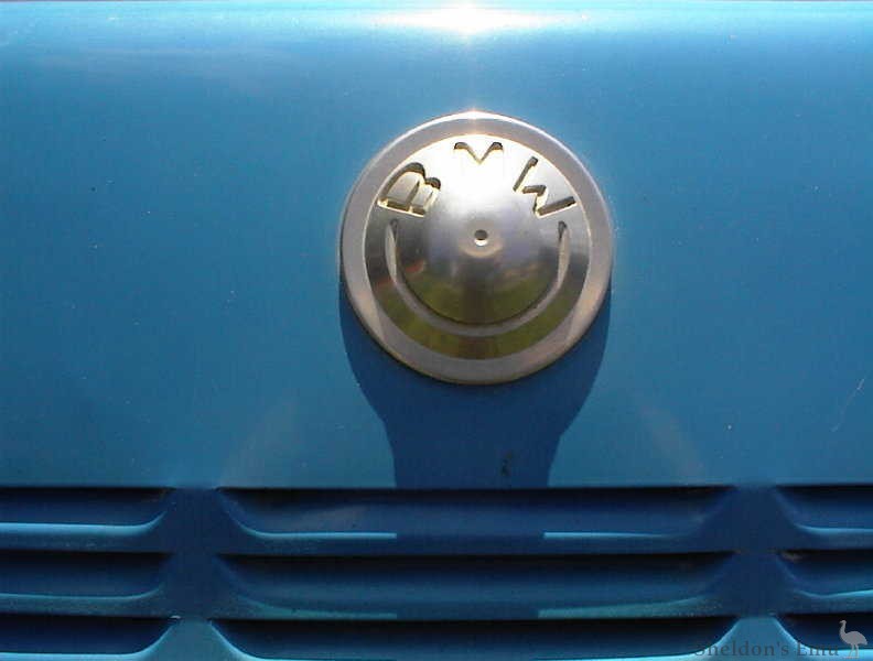 BMW-Microcar-Badge.jpg