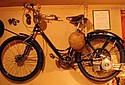 Torpedo-1950c-Moped-3.jpg