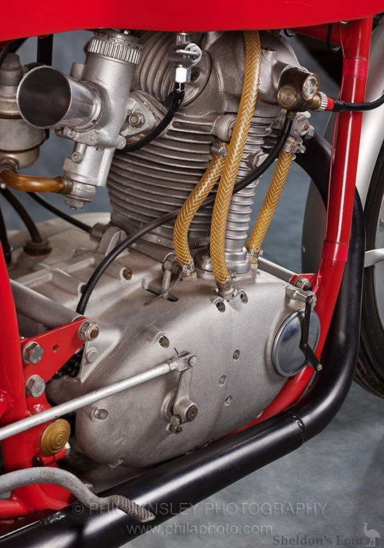 Ducati-250SC-016.jpg