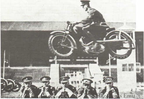 Jawa-military-stunt-riders.jpg