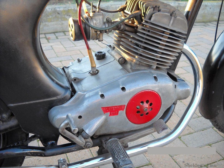 Laverda-1964-200cc-Bretti-3.jpg