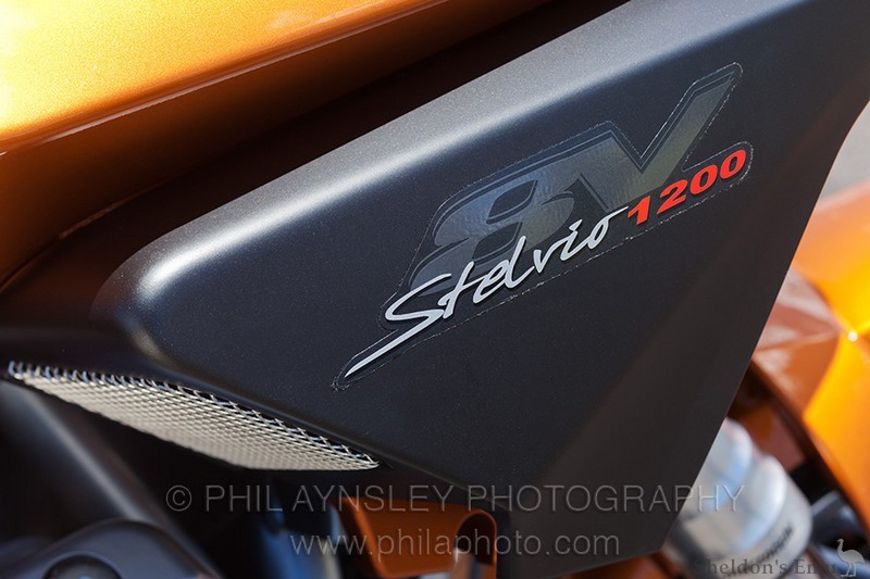Moto-Guzzi-2012-Stelvio-080.jpg