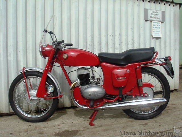 Norman-1963-197cc-01.jpg