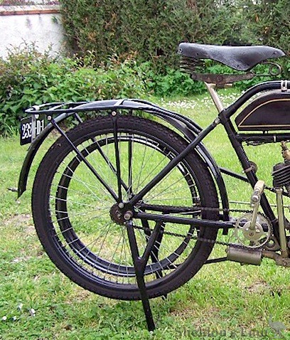 Peugeot-1913-350cc-V-Twin-9.jpg