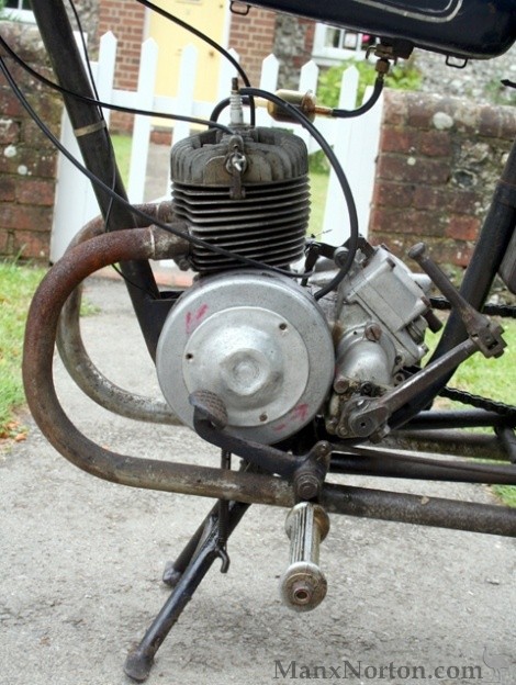 Rene-Gillet-1950-125cc-Twinport-8.jpg