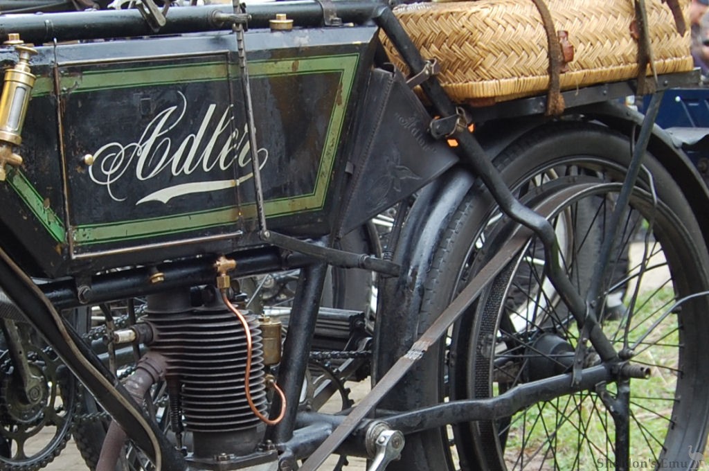 Adler-1902-200cc.jpg