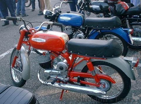 Aermacchi-1968-Aletta-125cc.jpg