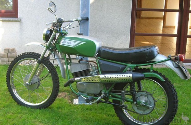 Aermacchi RC125