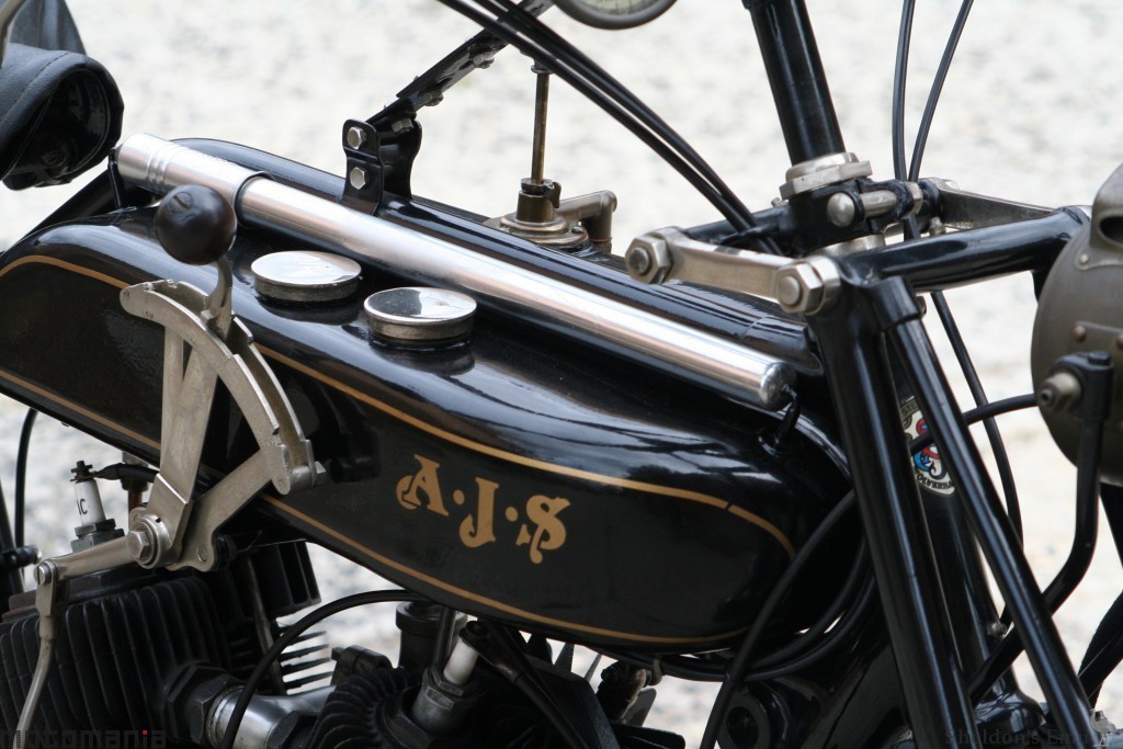 AJS-1926-G2-800cc-Moma-05.jpg