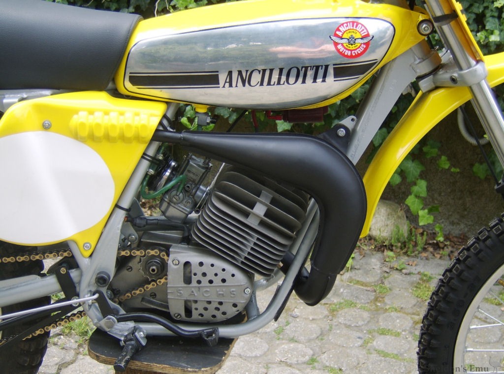 Ancillotti-1976-Cross-50cc-Sachs-JNP-03.jpg