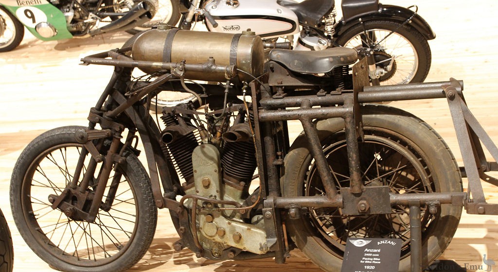 Anzani-1920-2400cc-Pacer-TMu-PMi.jpg