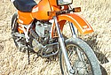 Armstrong MT560 orange.jpg
