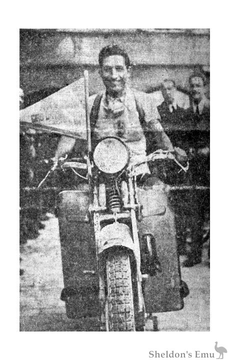 Bartali-1937-Giro-d-Italia-on-motorcycle.jpg