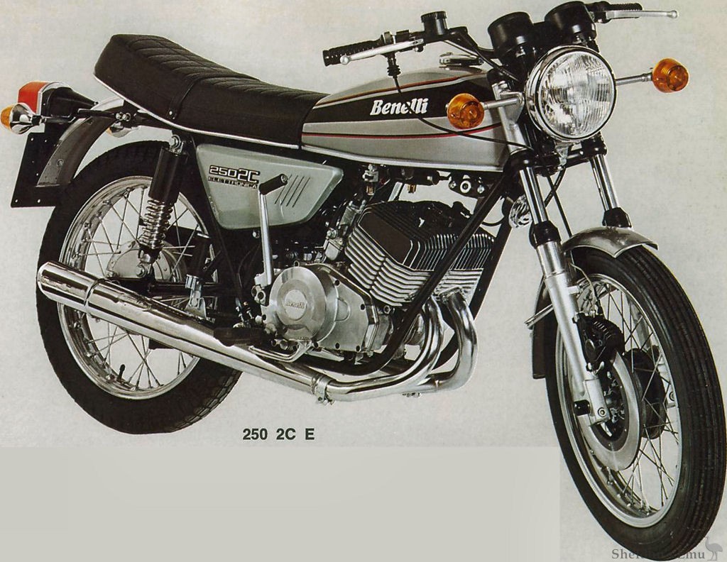 Benelli-1975-2CE-250-Brochure.jpg