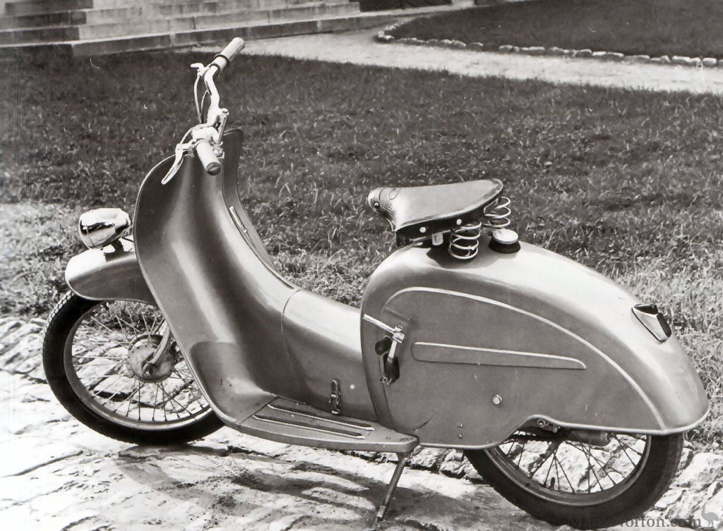 Binz-1954-Scooter-BW.jpg