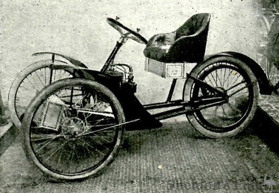 Barnes-1904-Runabout-TMC.jpg