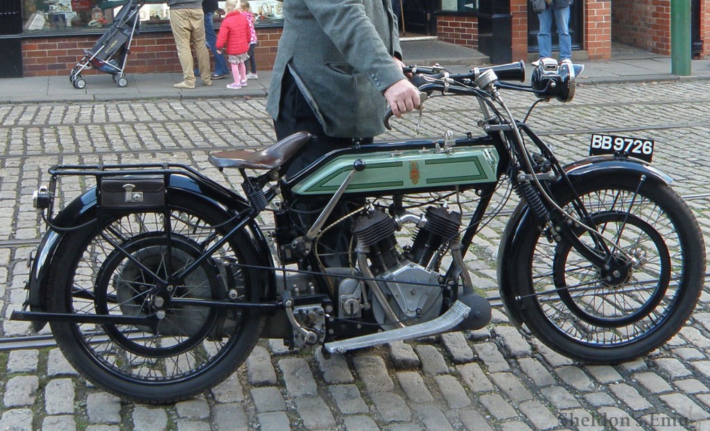 Dene-1924-950cc-V-Twin-BB9726-ACu-CC20.jpg