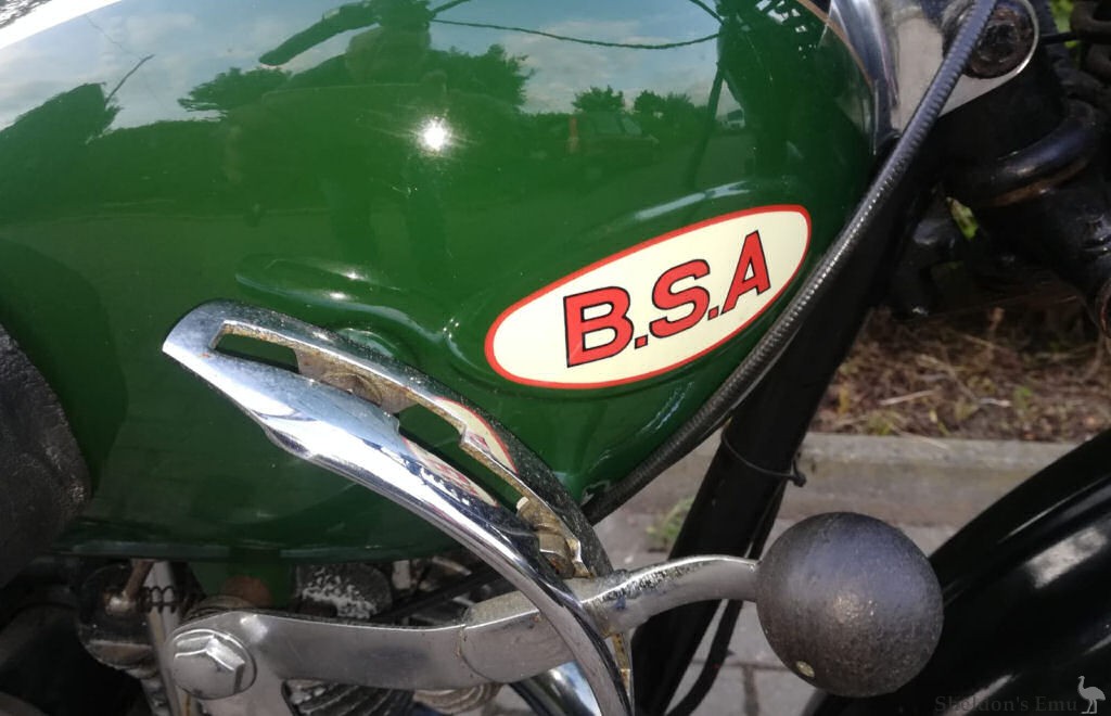 BSA-1936-B18-250cc-BrB-02.jpg