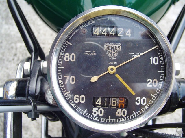 BSA-1937-G14-996cc-V-Twin-Swallow-AT-006.jpg