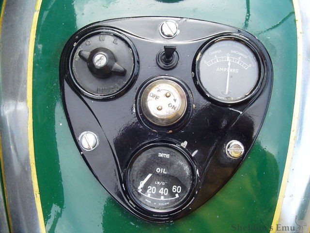 BSA-1937-G14-996cc-V-Twin-Swallow-AT-007.jpg