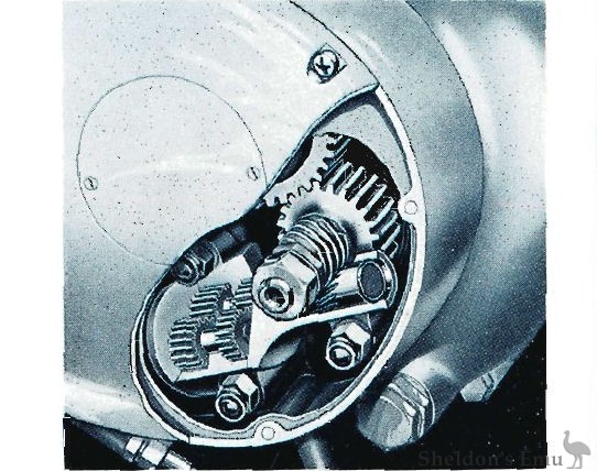 BSA-1965-C15-Oil-Pump.jpg