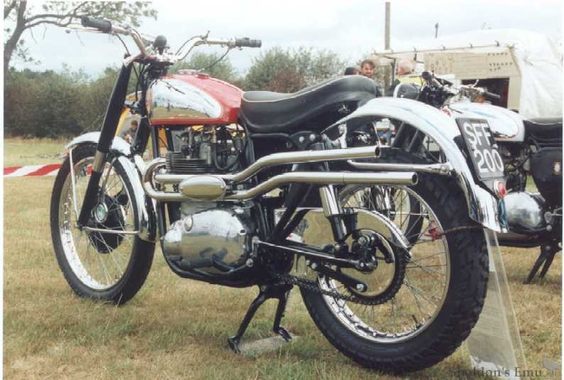 BSA-1957-A10-Spitfire-Scrambler-DBev-02.jpg