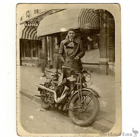 Calthorpe-1934-350cc-Vintage-Photo-NL-3.jpg