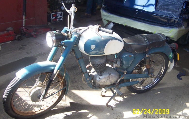 Capriolo-1965c-125cc-2.jpg