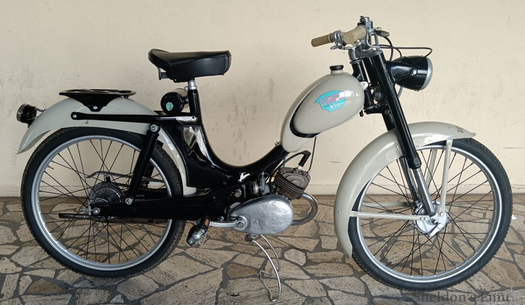 Vittoria-1956-Solitude-48cc-EBo-02.jpg