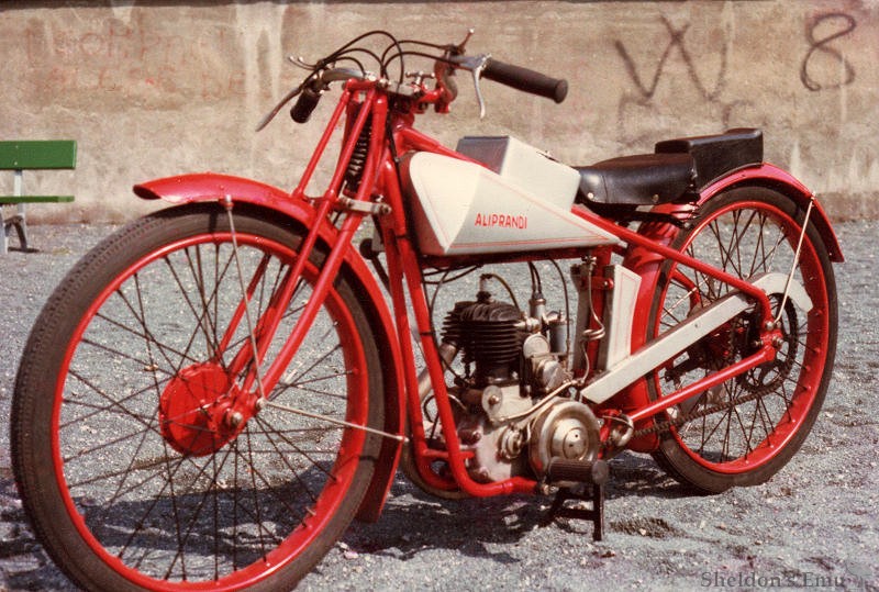 Aliprandi-1927-175cc-Torino-2.jpg