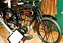 Carolus-1927-184cc.jpg