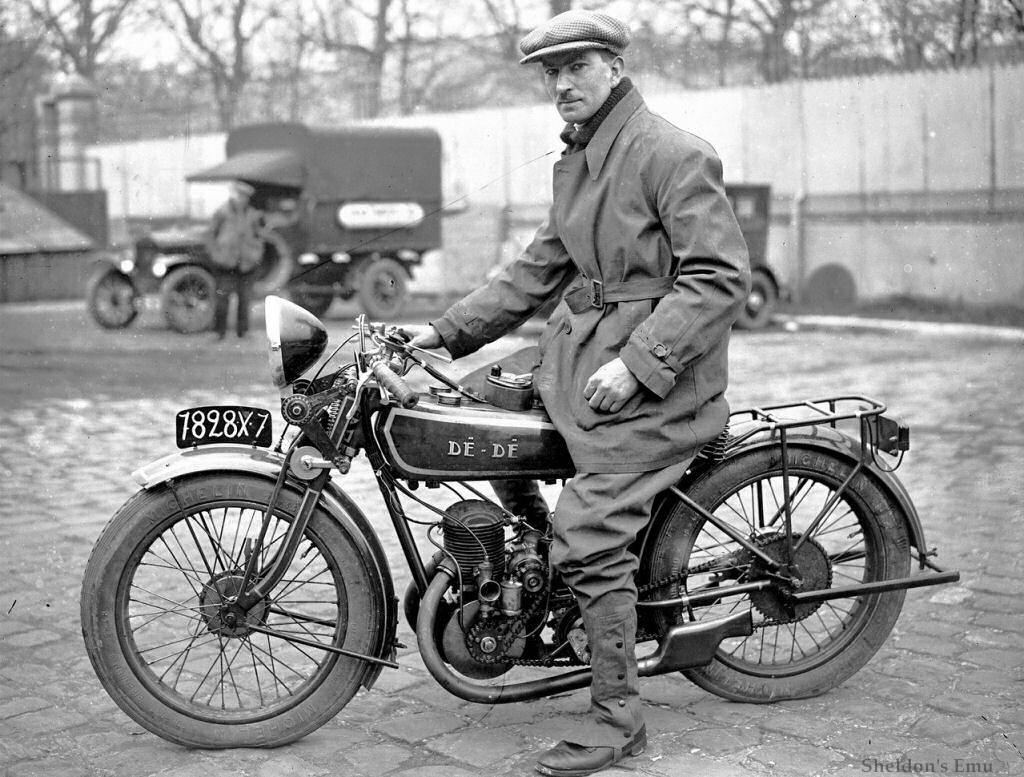 De-De-1928-250cc-Paris-Nice.jpg