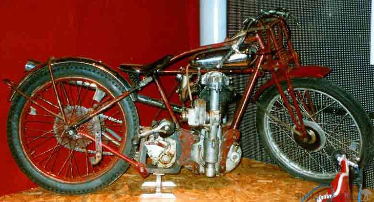 Eiber-1934-650cc-OHC.jpg