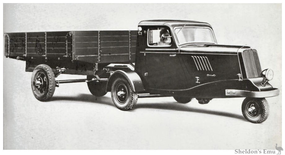 Ford-1935-Model-Y-Tug.jpg