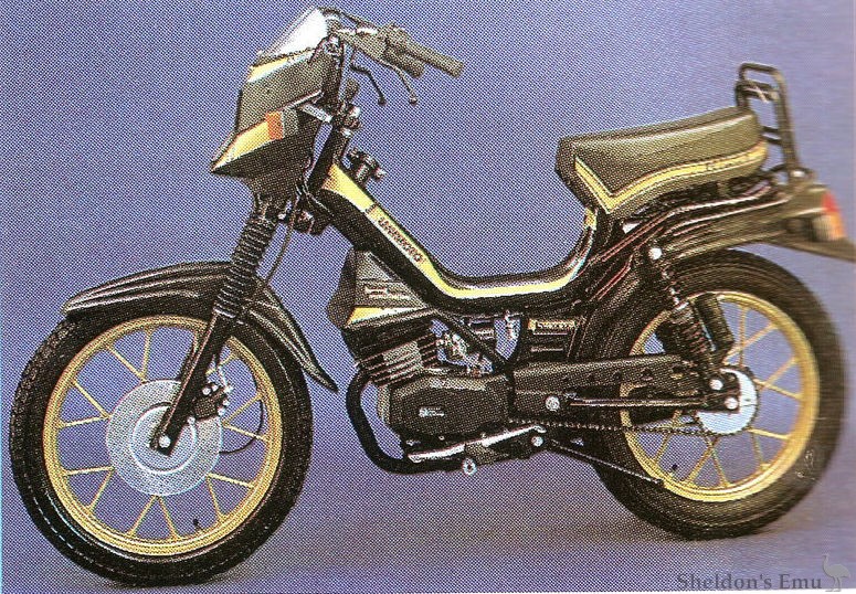 Unimoto-1985-Carrera.jpg