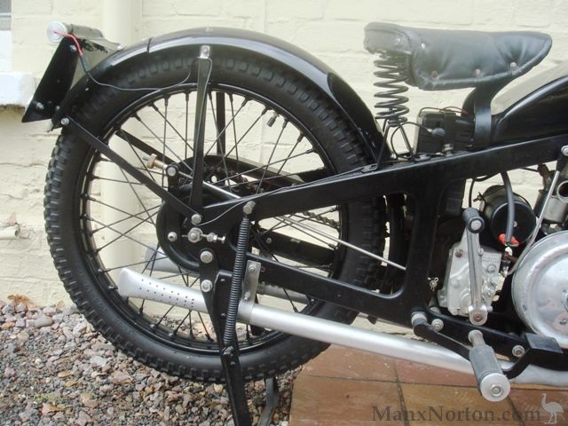 Coventry-Eagle-1936-150cc-AT-4080-04.jpg