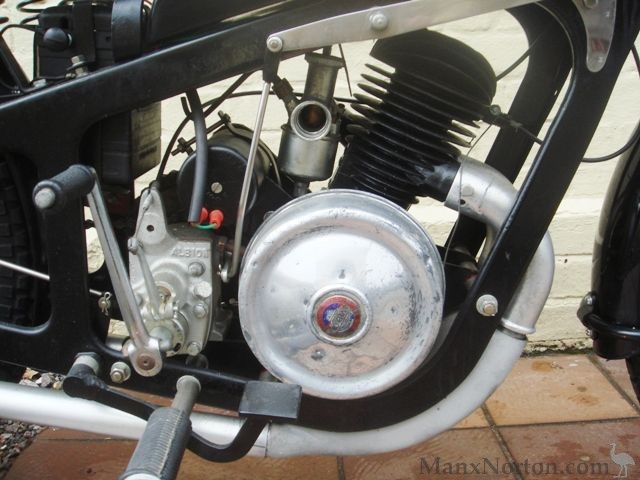 Coventry-Eagle-1936-150cc-AT-4080-05.jpg