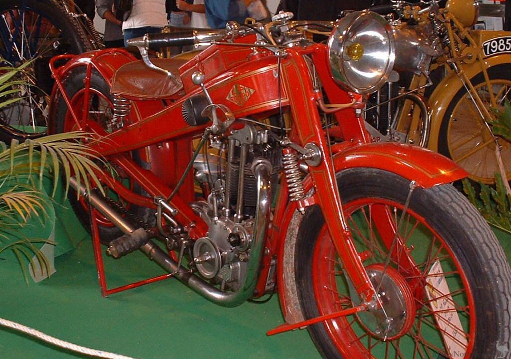 CP-Roleo-1929-500cc-Staub-Twinport.jpg