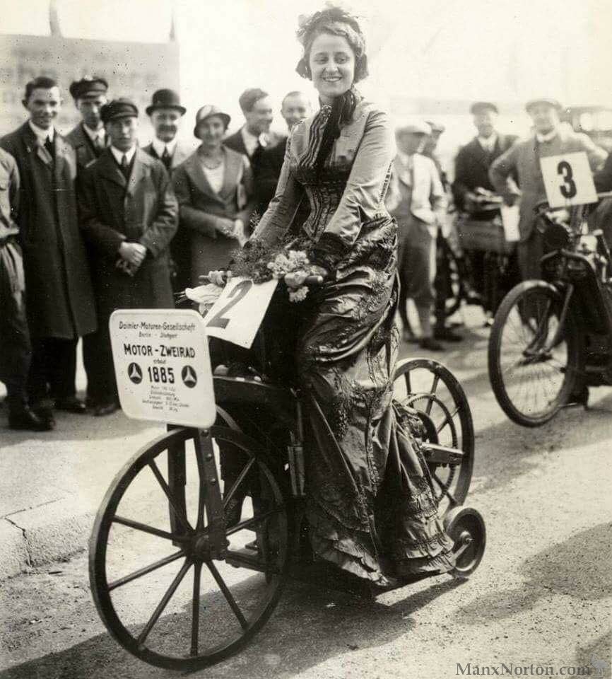 Daimler-1885-Woman-1920s.jpg