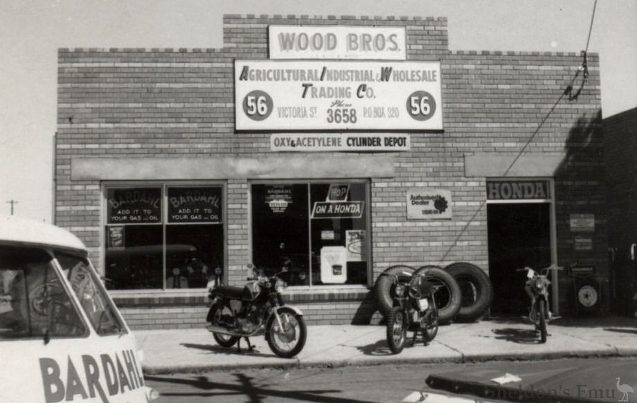 Wood-Brothers-1968c.jpg