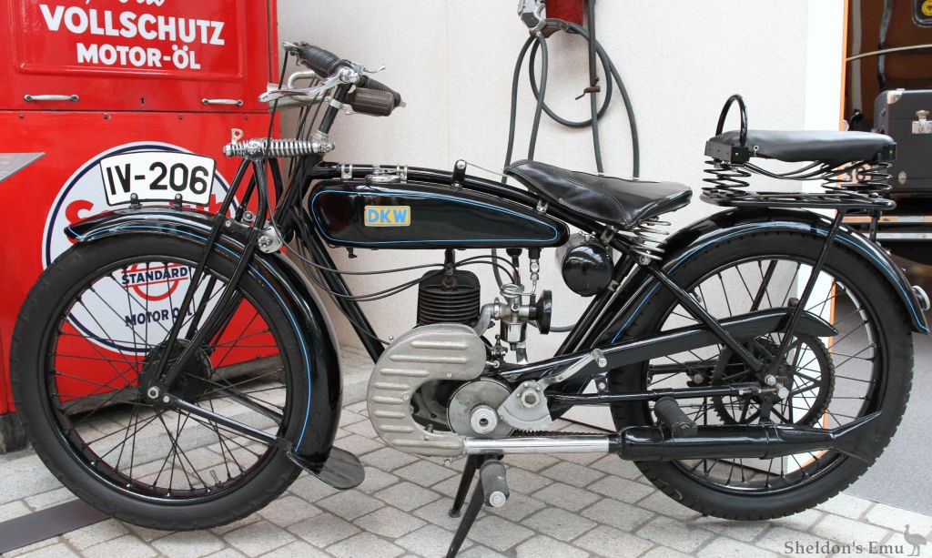 DKW-1928-E200-AHM-PMi-02.jpg