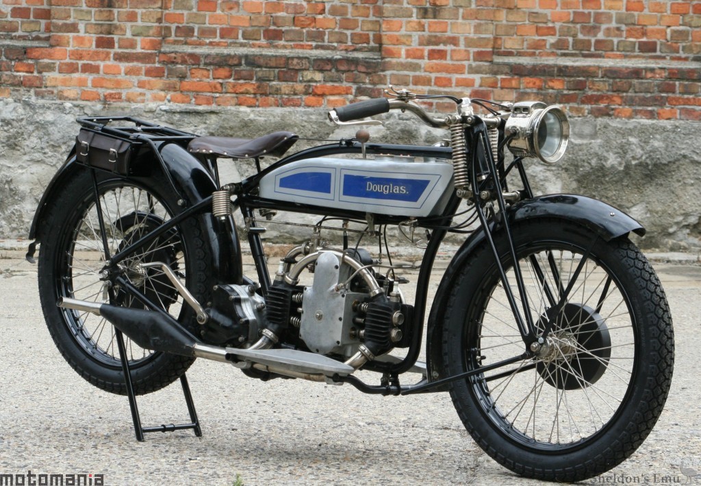 Douglas-1927-Model-EW-350cc-Motomania-1.jpg
