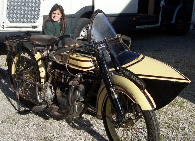 DS-Malterre-1924-500cc-w-Sidecar-2.jpg
