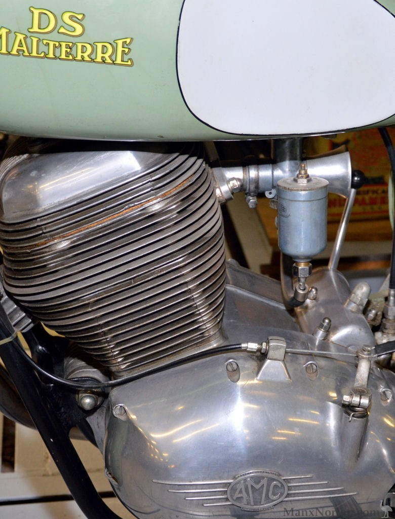 DS-Malterre-1954c-250cc-M13-MRi-02.jpg