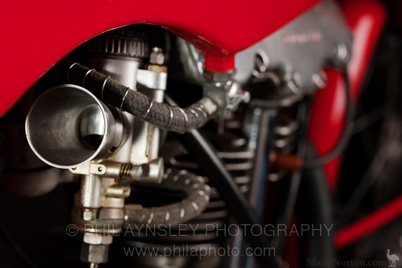 Ducati-125GP-010.jpg