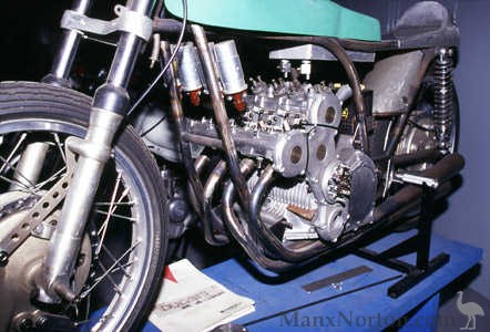 Ducati-1965-GP125-4.jpg