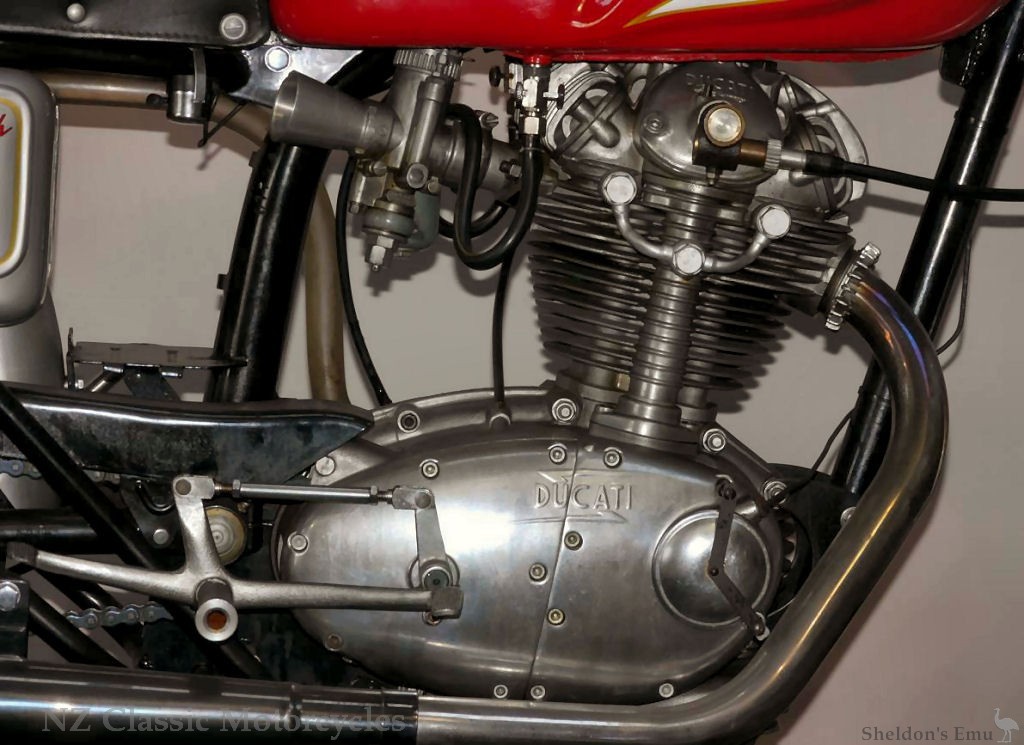 Ducati-1966-Diana-Mk3-NZM-Engine-RHS.jpg
