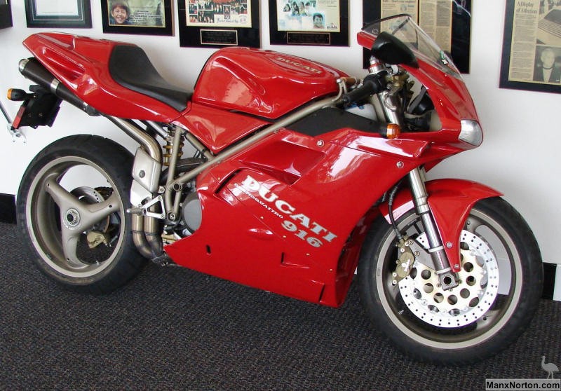 Ducati-916-Marconi-Museum