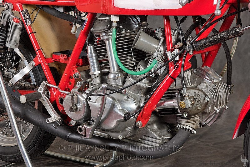 Ducati-900SS-Racer-PA-2.jpg