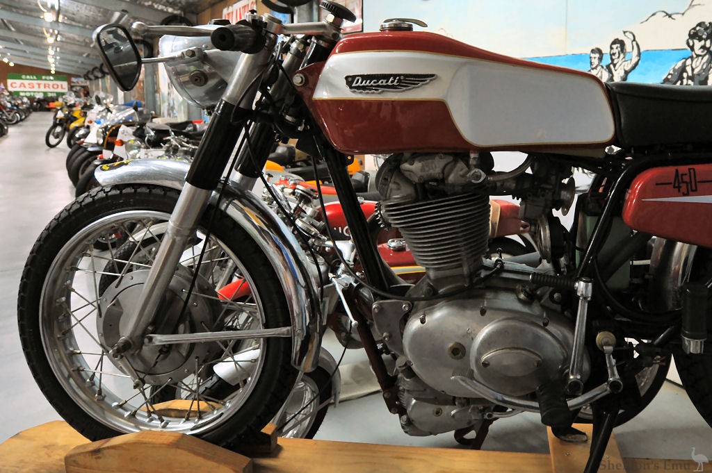 Ducati-MkIII-450-D7C-2666.jpg